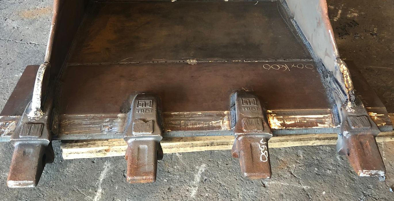 Kauhojen ja lavojen korjaukset